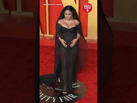 Video: Pregnant Vanessa Hudgens shows off baby bump at Vanity Fair Oscar Party