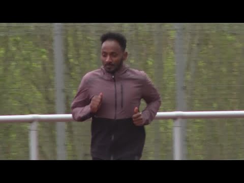 Video: Eritrean-born former refugee prepares for Olympics | REUTERS