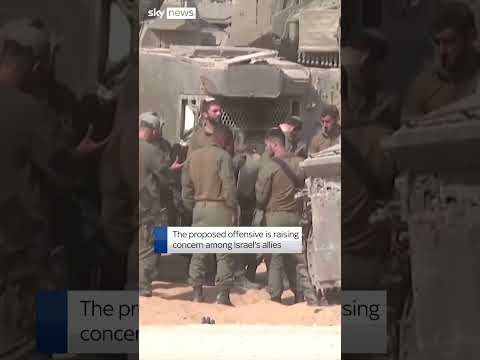 Video: Israeli tanks gather at Gaza’s southern border