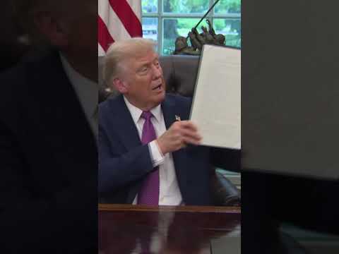 Video:  Trump Signs Executive Order Renaming Pentagon From ‘Department Of Defense’ To ‘Department Of War’