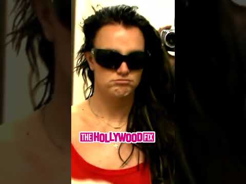 Video: Britney Spears Paparazzi Trashes The Grocery Store During A Bathroom Break In Los Angeles, CA