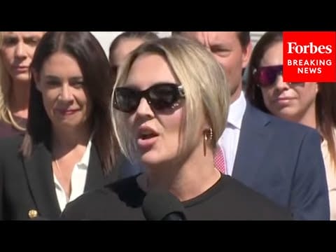 Video: Epstein Victim Courtney Wild: Justice For Victims 'Is Not A Blue