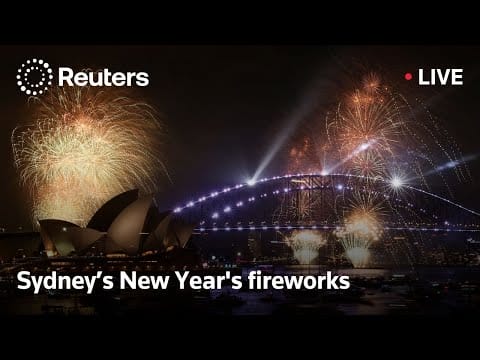 Video: LIVE: New Year’s Eve fireworks display over Sydney Harbour