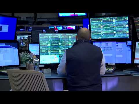 Video: Wall Street ends 2025’s final session lower but posts big annual gains | REUTERS